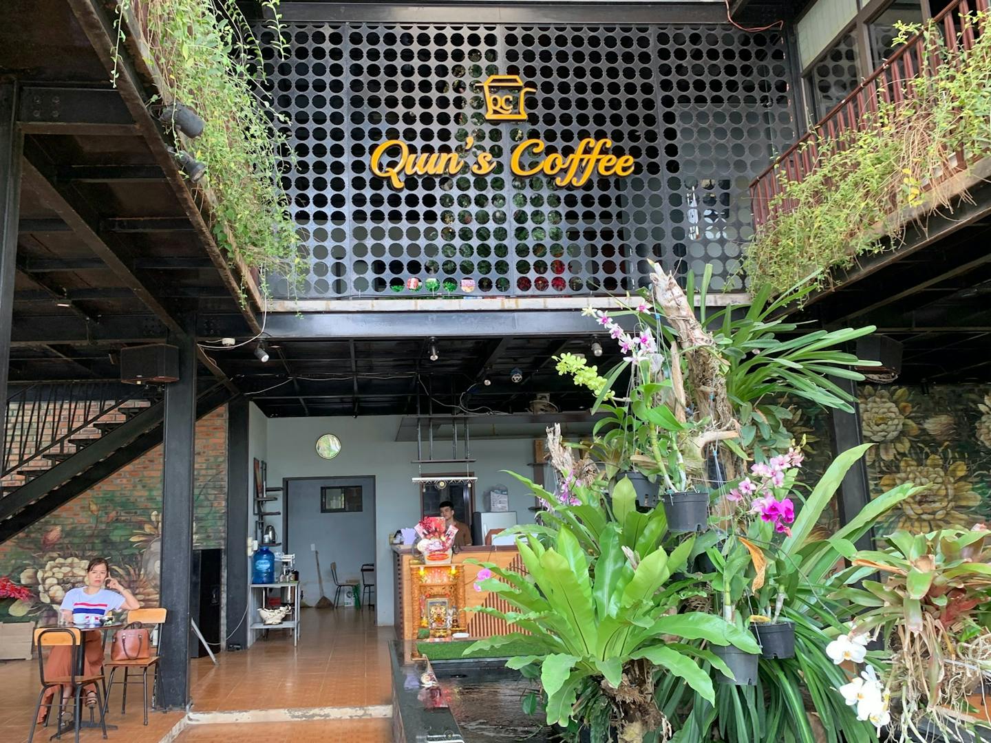 Space of Quin's Coffee - Location 1