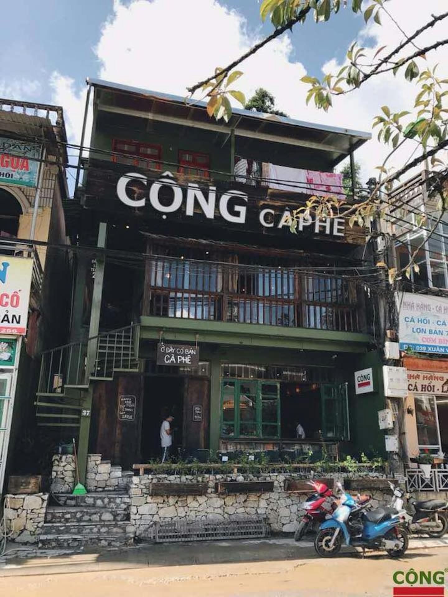 Space of Cong Caphe Sapa