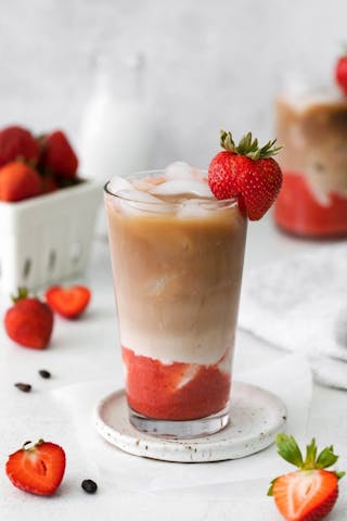 strawberry-latte-photo.jpg